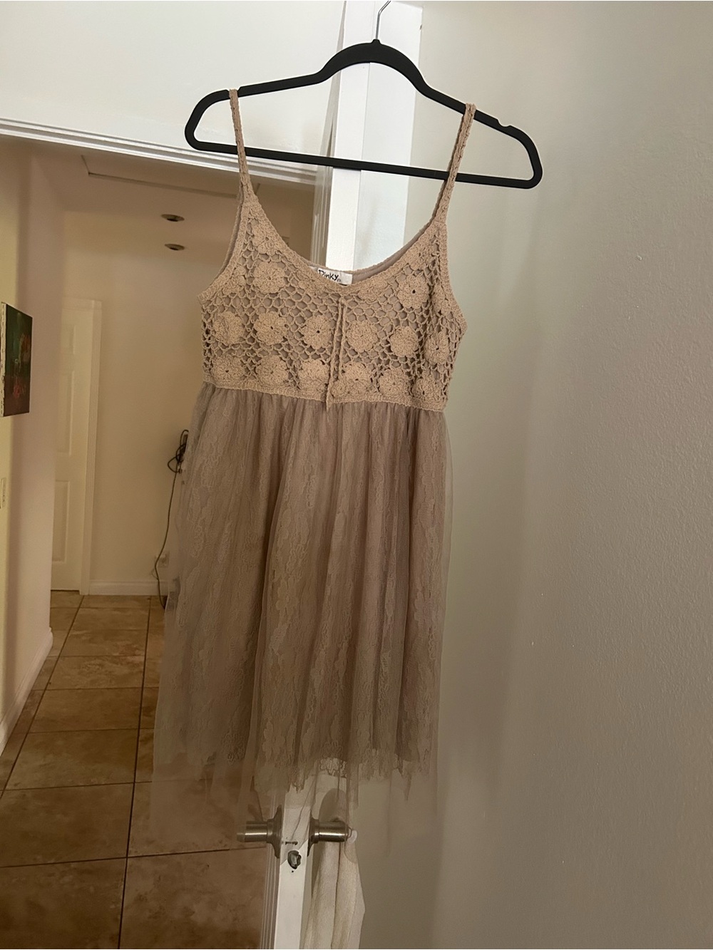 Pinky Lace Bodice Tulle Midi Dress in Taupe